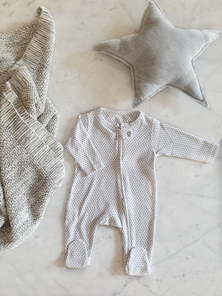 pijama-bebe-regalo-nacimiento-ajuar-baby_shower